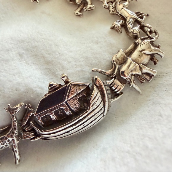 Sterling Silver Noah’s Ark Animal & Boat Bracelet - Picture 2 of 16